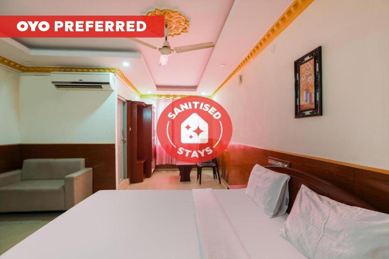 Capital O 84002 Hotel Top In Town President Kushālnagar Exteriér fotografie